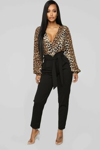 12-24-18_Studio_1_AB_10-47-44_T10885_Leopard_S_0402_AJ.jpg