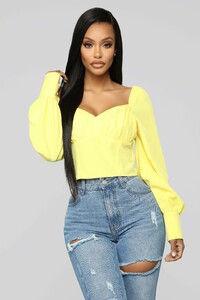 12-24-18_Studio_1_AB_11-31-37_MT4192_Yellow_S_0160_AJ.jpg