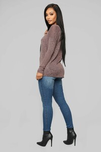 12-24-18_Studio_2_AB_09-10-33_6026A_Plum0537_AJ.jpg