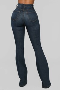 12-24-18_Studio_2_AB_11-07-27_P522FN_DarkDenim0566_1__AJ.jpg