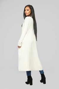 12-24-18_Studio_2_AB_15-55-52_J3709XL_Oatmeal0430_AJ.jpg