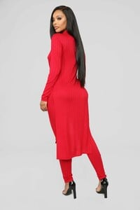 12-27-18_Studio_2_AB_13-19-20_D10494_Red_0451_AJ.jpg