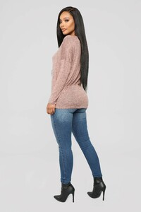 12-27-18_Studio_2_AB_13-23-55_T3951XL_Rose0472_AJ.jpg