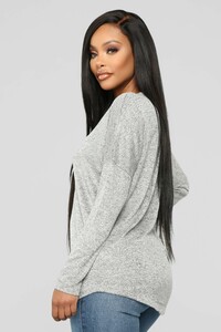 12-27-18_Studio_2_AB_13-30-04_T3951XL_HeatherGrey0521_NT.jpg