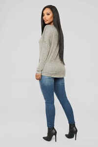 12-27-18_Studio_2_AB_13-35-05_T3951XL_Taupe0551_NT.jpg
