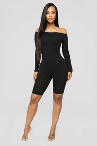 12-27-18_Studio_2_AB_14-02-05_KJP70204_Black0448_AJ.jpg