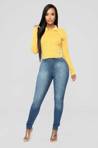 12-27-18_Studio_2_AB_15-03-46_RT34197L_Mustard0441_AJ.jpg