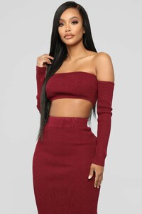 12-27-18_Studio_2_AB_21852_Burgundy_496_AJ.jpg