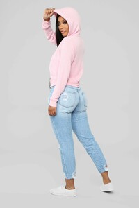 12-27-18_Studio_2_AB_FH33107LE_Rose__135_NT.jpg