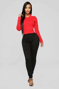 12-27-18_Studio_2_AB_RT34197L_Red_390_AJ.jpg