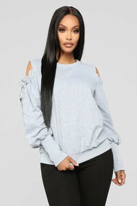 12-28-18_Studio_2_AB_11-17-51_S13203F_HeatherGrey0430_AJ.jpg
