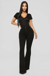 12-28-18_Studio_2_AB_12-05-15_P522FN_Black0503_AJ.jpg