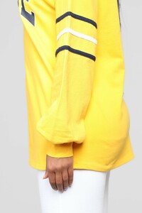 12-28-18_Studio_2_AB_14-20-08_QT1236S_Mustard_0478_NT.jpg