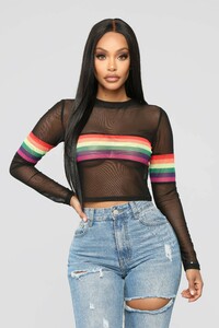 12-28-18_Studio_2_AB_14-32-45_18T434N_Black0542_NT.jpg