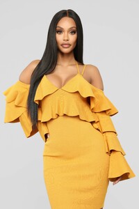 12-28-18_Studio_2_AB_15-26-23_N552_Mustard0470_NT.jpg