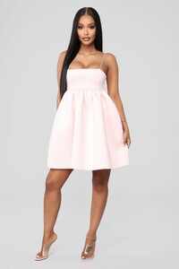 12-31-18_Studio_2_OD_09-22-52_D5524_Pink0441_AG.jpg