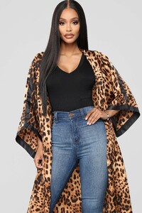 12-31-18_Studio_2_OD_10-13-14_LHJ154_Leopard0539_JD.jpg