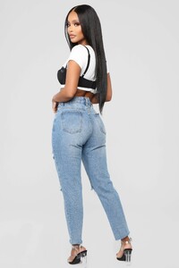 12-31-18_Studio_2_OD_11-32-59_JT1711_OffWhite0446_AJ.jpg