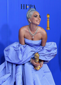 Lady+Gaga+76th+Annual+Golden+Globe+Awards+YEhFBnf9PDwx.jpg