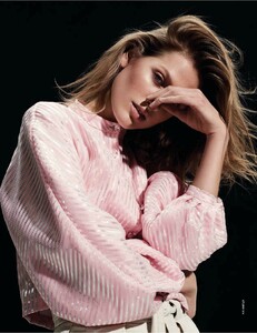 Elle Italia N4 9 Febbraio 2019  magazine-pdf.net-34.jpg