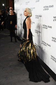Lady+Gaga+National+Board+Review+Annual+Awards+_9iHvNHB0Gmx.jpg
