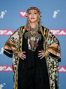 Madonna+2018+MTV+Video+Music+Awards+Press+7y2eTbCtYdYx.jpg