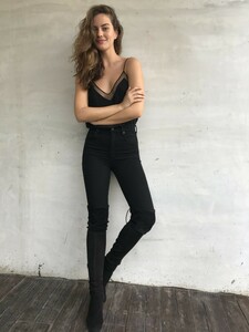 1545061359-f8aa6a29f9b92acd7fd9b5cefea45e7a.jpg