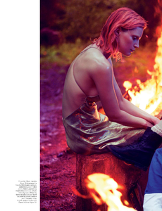 1558781547_Come_as_You_Are_Mert__Marcus_W_September_2013_03.thumb.png.e65b4ff8a1c70368276b04df6daaf198.png