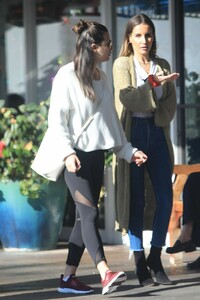 lea110119BZNimage8.jpg