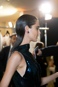 Elie+Saab+Spring+2019+Backstage+kTAkf0RzChQx.jpg