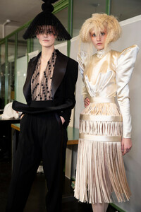 1817156384_gaultier-hc-bks-m-rs19-5232(1).thumb.jpg.4430f2822b7f936c1a9c86e2c7faec43.jpg