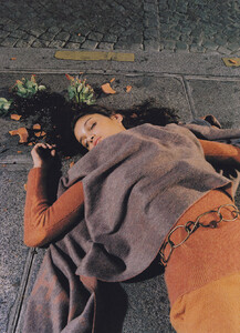 2000-1-Elle-Russia-4.jpg
