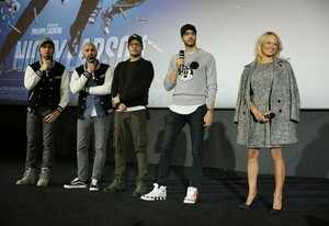         pam140119BZNimage22.jpg