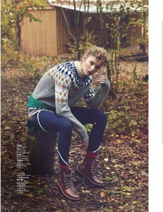 2019-02-01_HelloFashion_Monthly-page-001.jpg