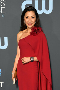 Michelle+Yeoh+24th+Annual+Critics+Choice+Awards+0akzw8tRenmx.jpg