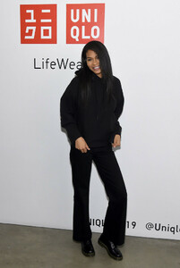 Chanel+Iman+Chanel+Iman+Attends+Uniqlo+Press+Z-sqna23O6-x.jpg