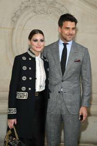 Olivia+Palermo+Christian+Dior+Photocall+Paris+cv0EDCTc8a6x.jpg