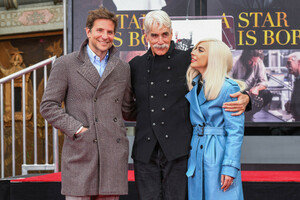 Lady+Gaga+TCL+Chinese+Theatre+Hosts+Sam+Elliott+9b6fSbRsOILx.jpg