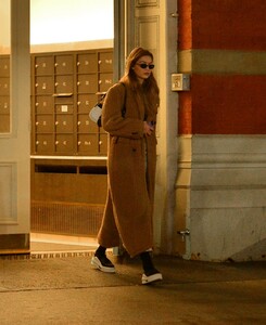         gig180119BZNimage111.jpg