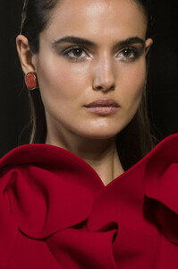 Elie+Saab+Spring+2019+Details+1Fd32GTq66Ix.jpg