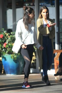 lea110119BZNimage6.jpg
