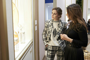 Olivia+Palermo+Piaget+SIHH+2019+Booth+-iZNLcVldOFx.jpg