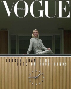 Maggie Maurer-Vogue-Portugal-2.jpg