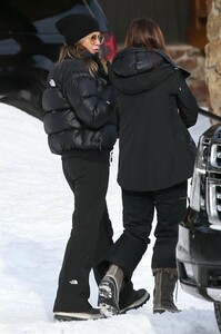        jen040119BZNimage20.jpg