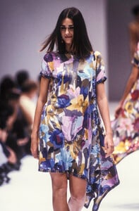 611095664_Missoni1991WomenRTW66.thumb.jpg.9582a867dcafca107940dc342ba7e29f.jpg