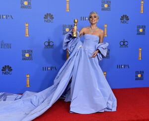 Lady+Gaga+76th+Annual+Golden+Globe+Awards+SUiiA8buuyFx.jpg