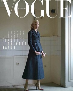 Maggie Maurer-Vogue-Portugal-3.jpg