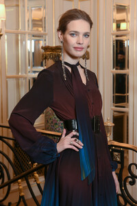 698953968_NataliaVodianovaGyunelPresentationParis-DW_9OT-Ajmx.thumb.jpg.b3e2633b468080c395cf36484b3b4829.jpg