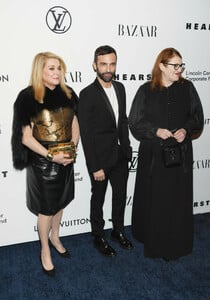 Catherine+Deneuve+Evening+Honoring+Louis+Vuitton+gXWsZH5m2whx.jpg