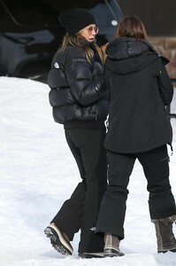        jen040119BZNimage19.jpg